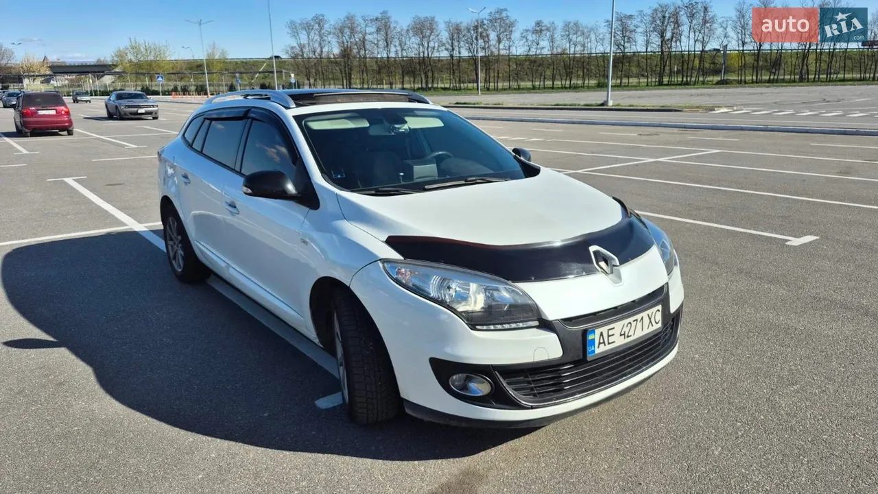 2011 Renault Megane - мініатюра 11