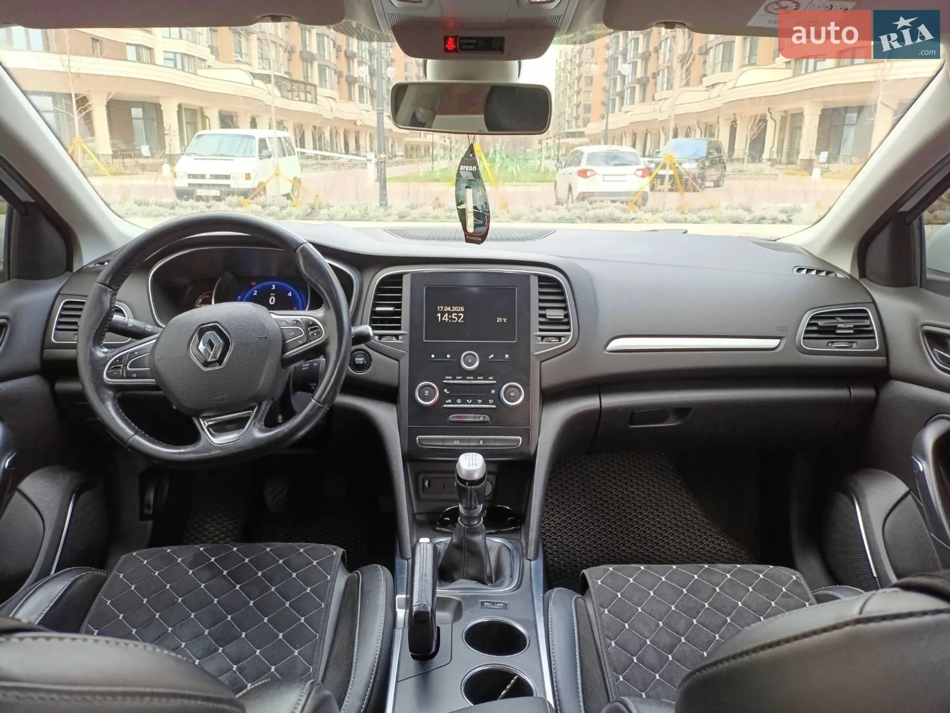 2016 Renault Megane - мініатюра 13