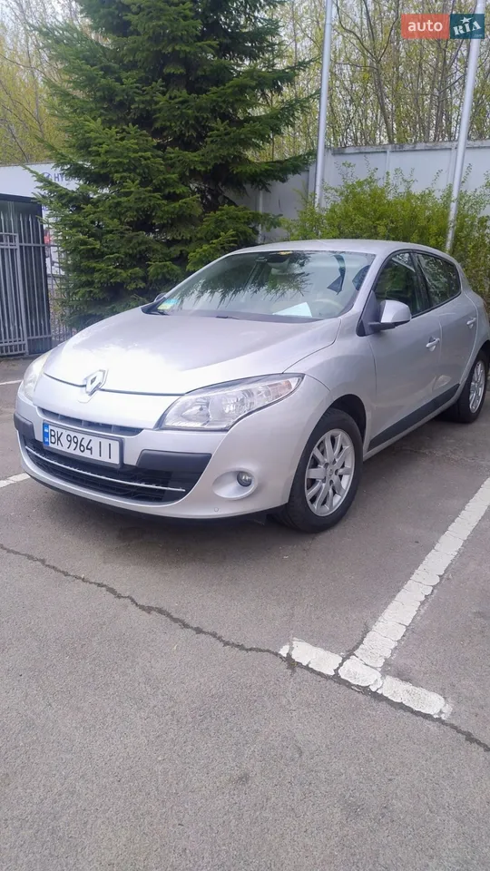 2010 Renault Megane - мініатюра 38