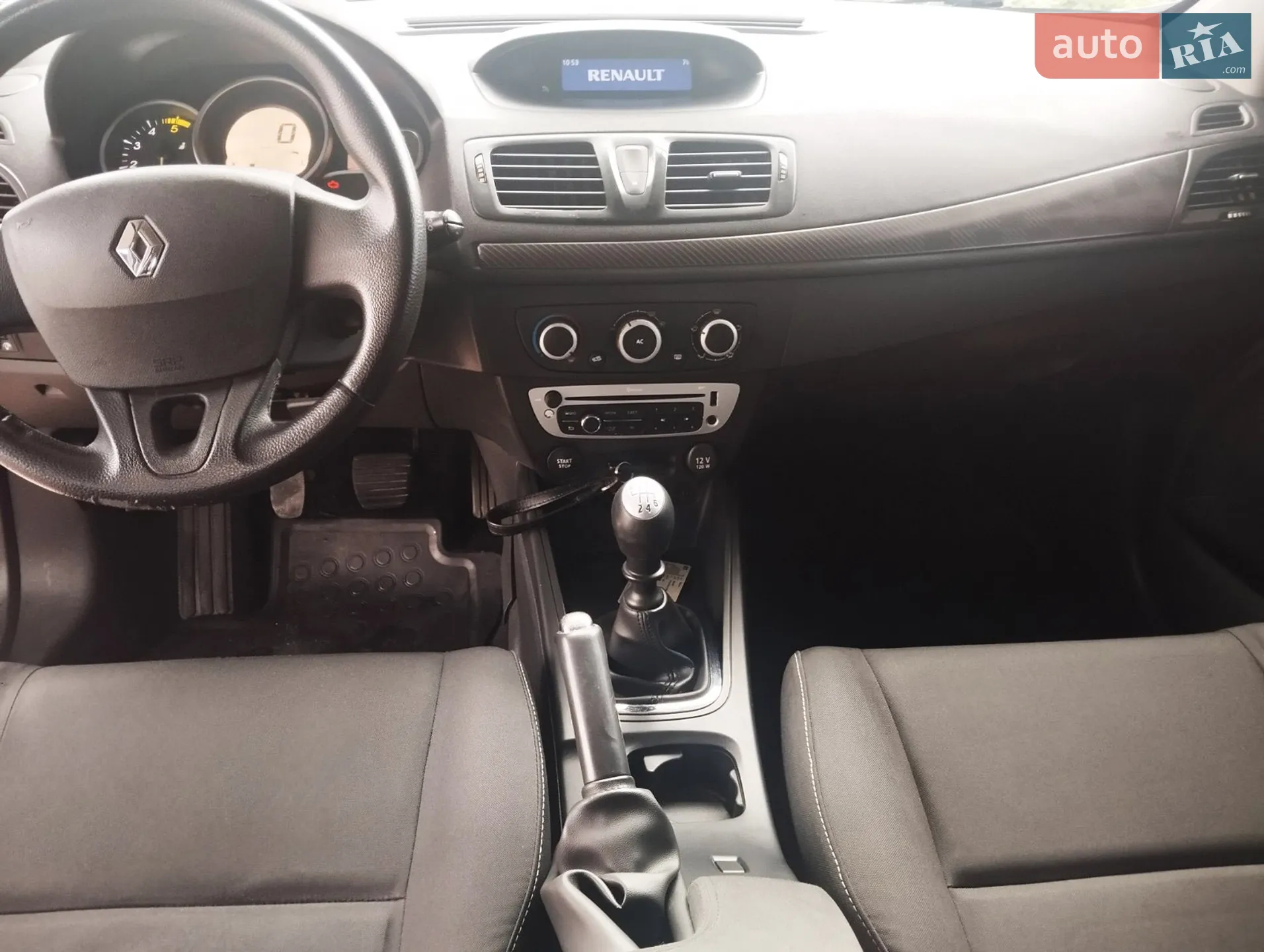 2012 Renault Megane - мініатюра 13