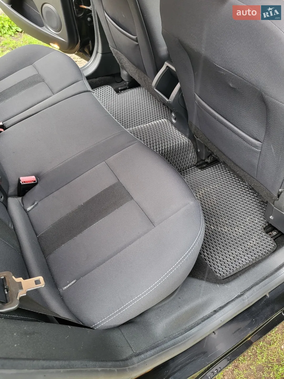 2010 Renault Megane - мініатюра 11