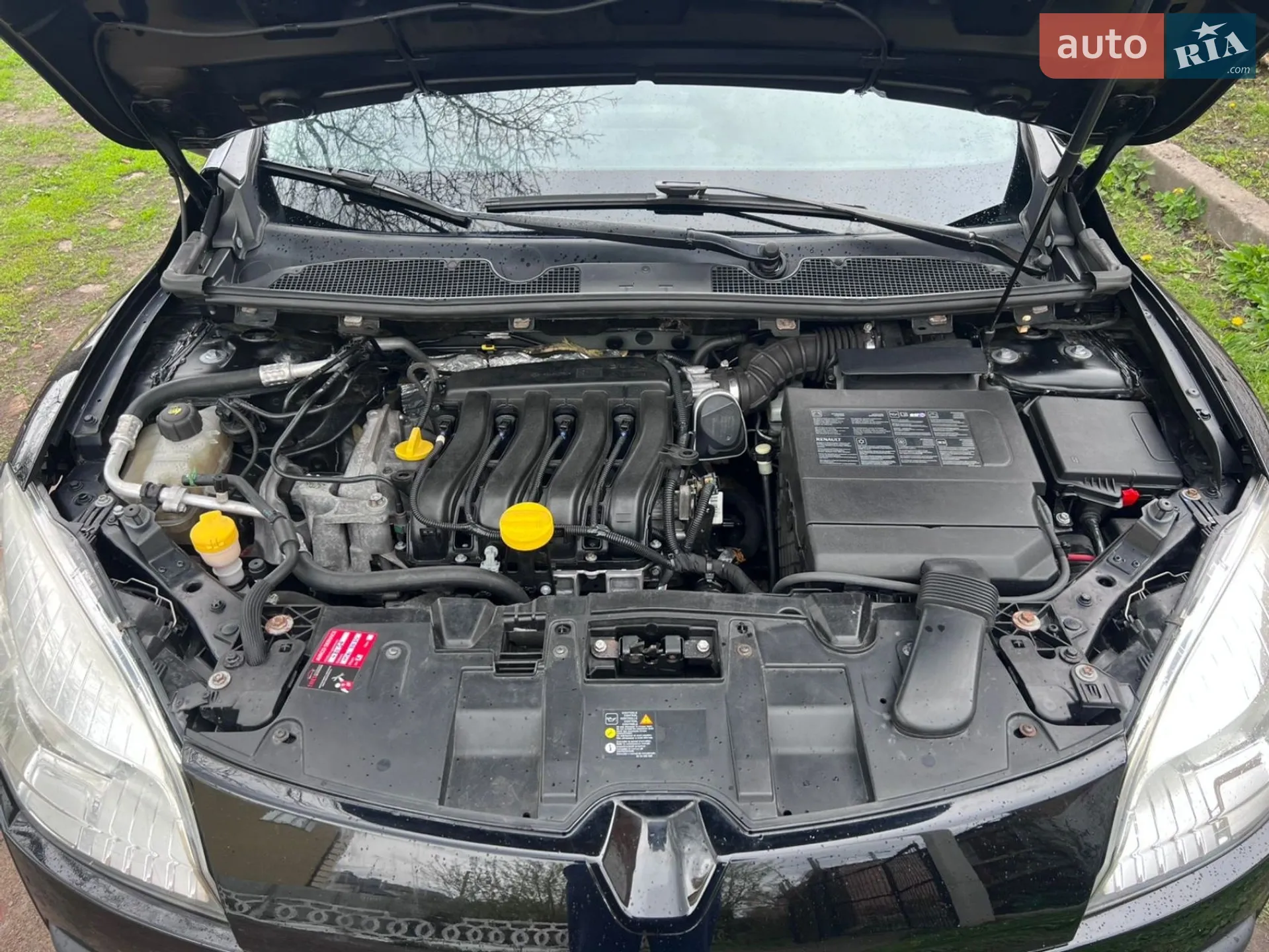 2010 Renault Megane - мініатюра 16