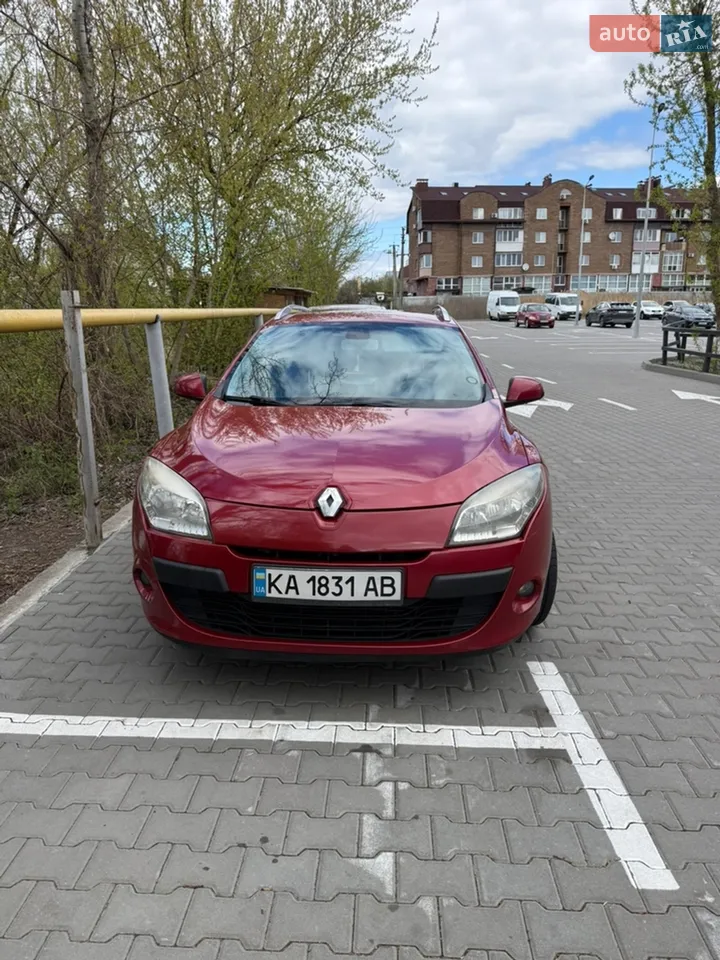 2010 Renault Megane - мініатюра 99