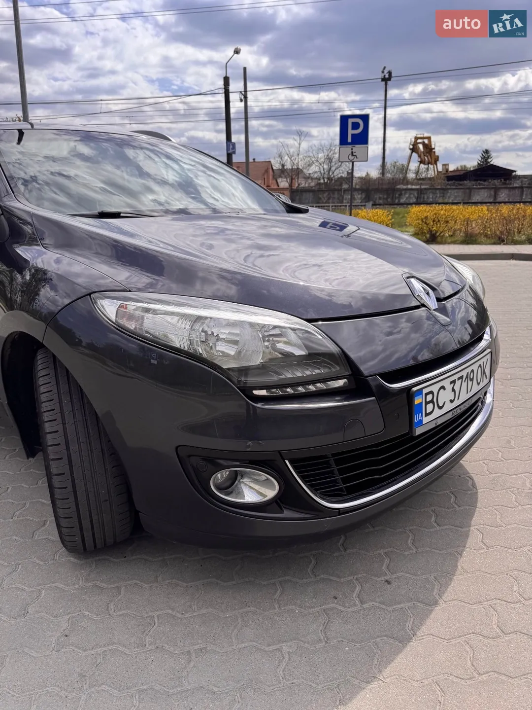 2012 Renault Megane - мініатюра 8