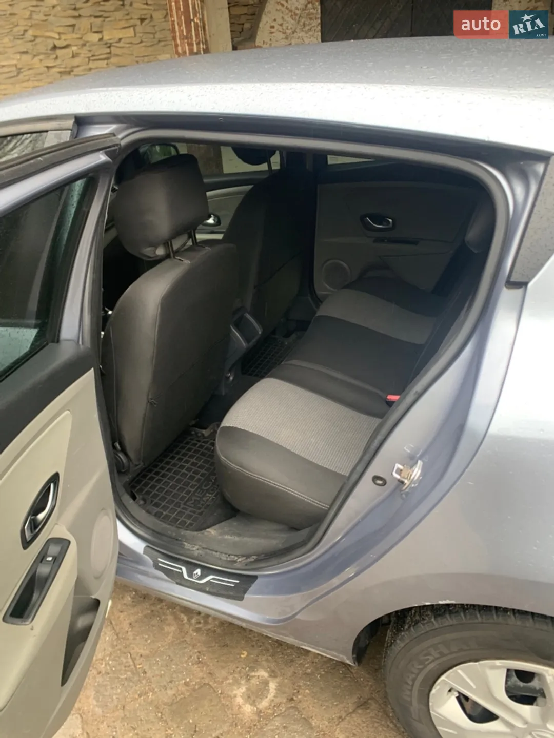 2010 Renault Megane - мініатюра 10