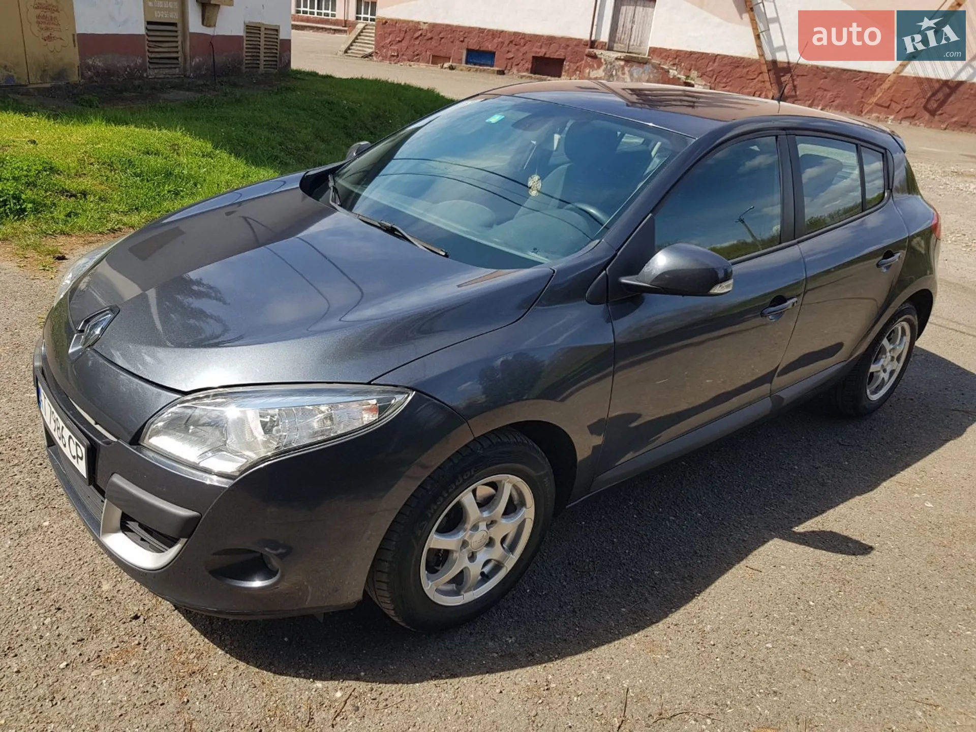 2010 Renault Megane - мініатюра 3