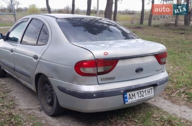 Седан Renault Megane 2000 в Малині