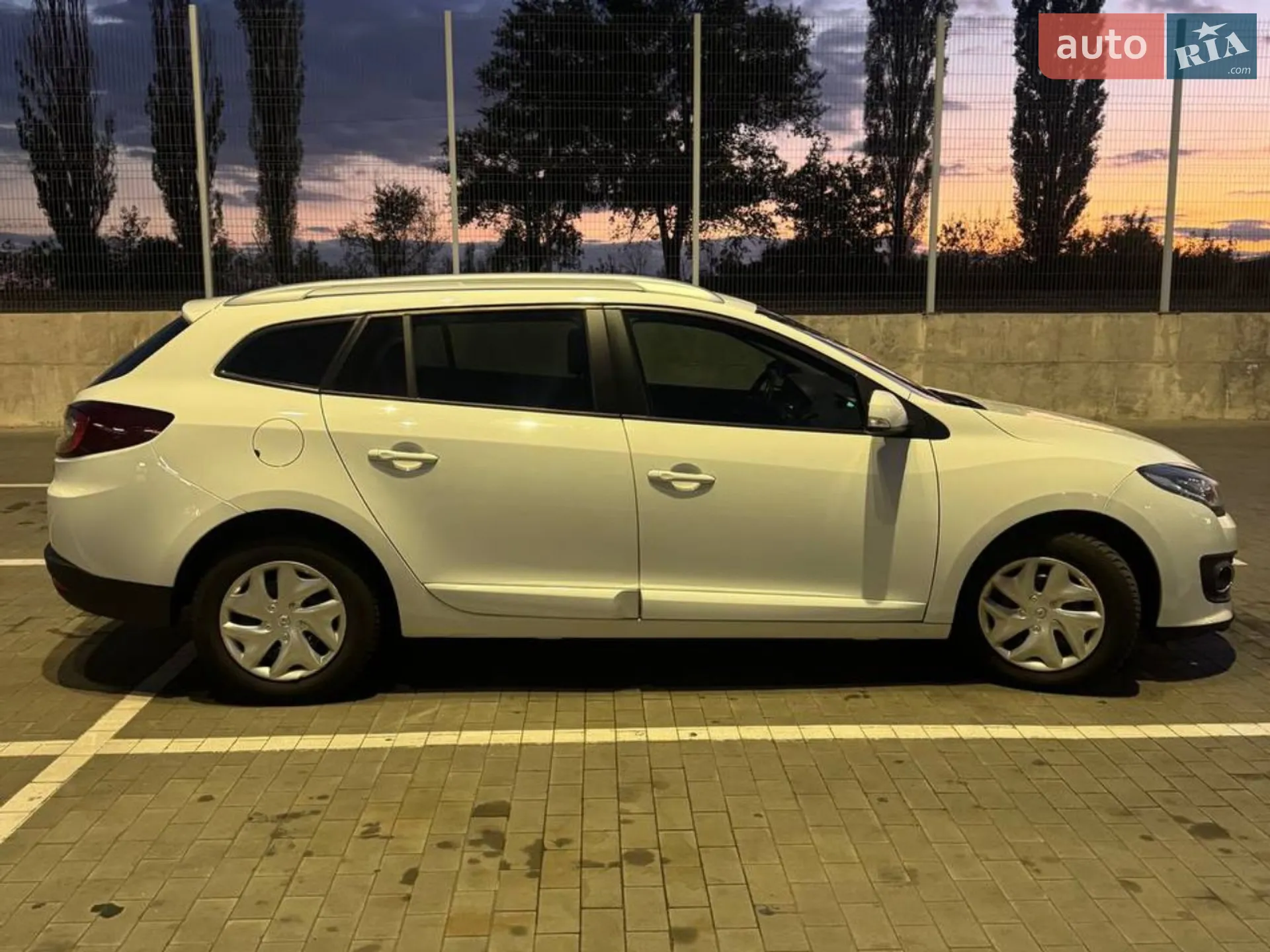 2015 Renault Megane - мініатюра 37