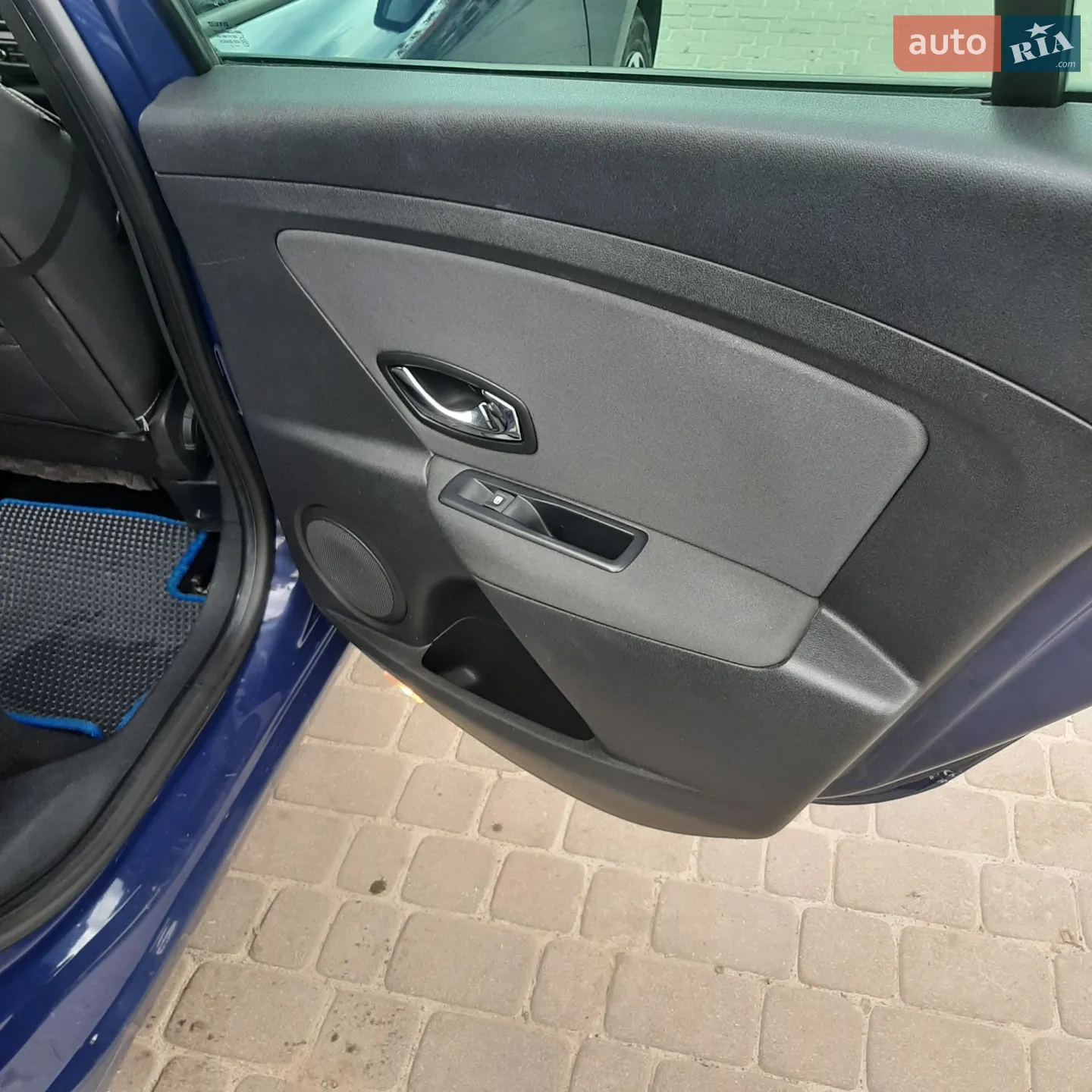 2012 Renault Megane - мініатюра 16