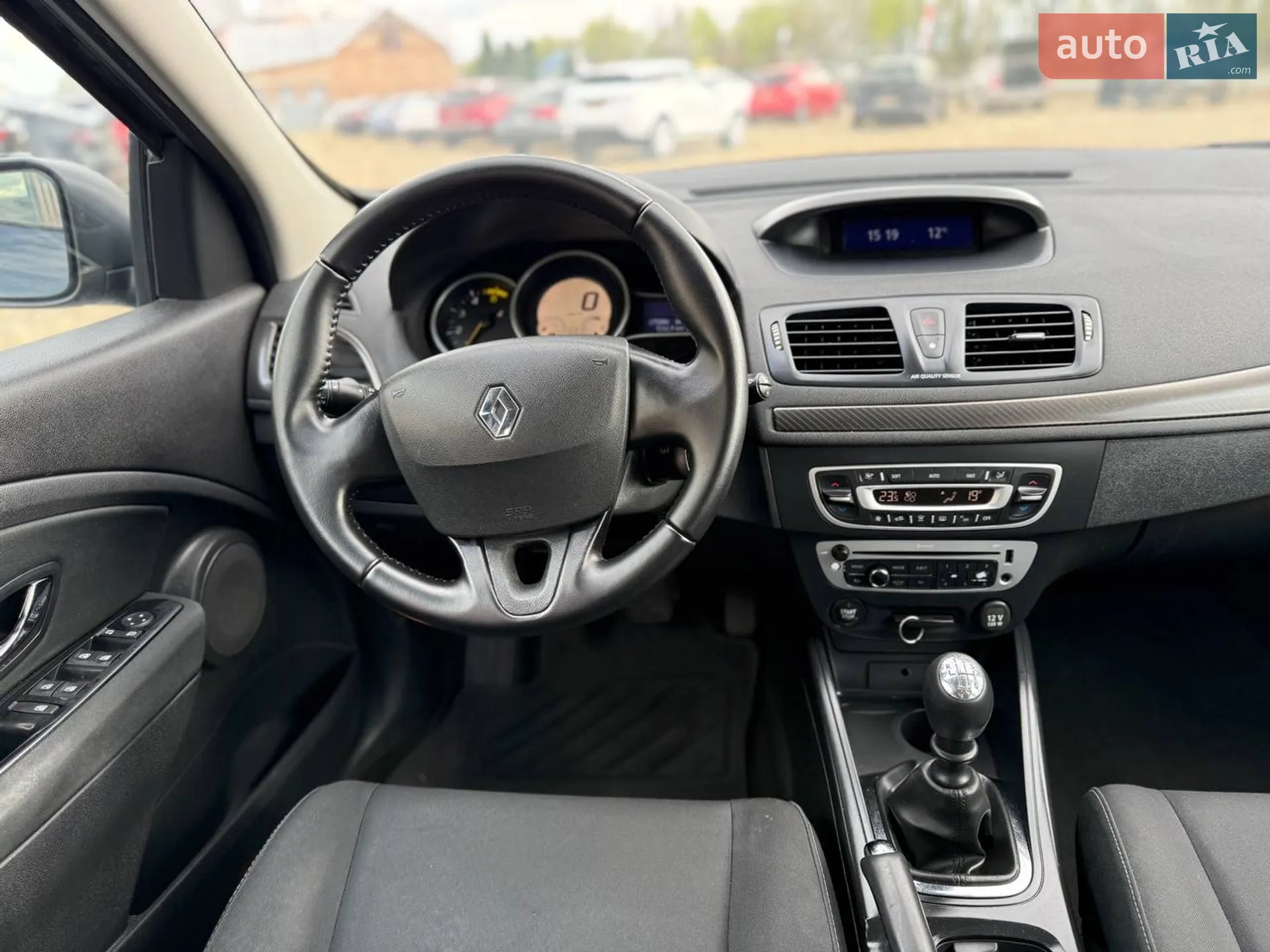 2012 Renault Megane - мініатюра 11