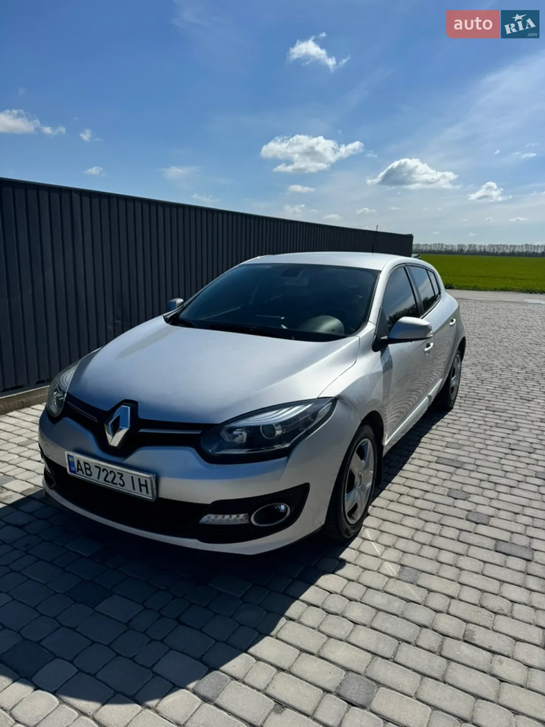 2014 Renault Megane - мініатюра 2
