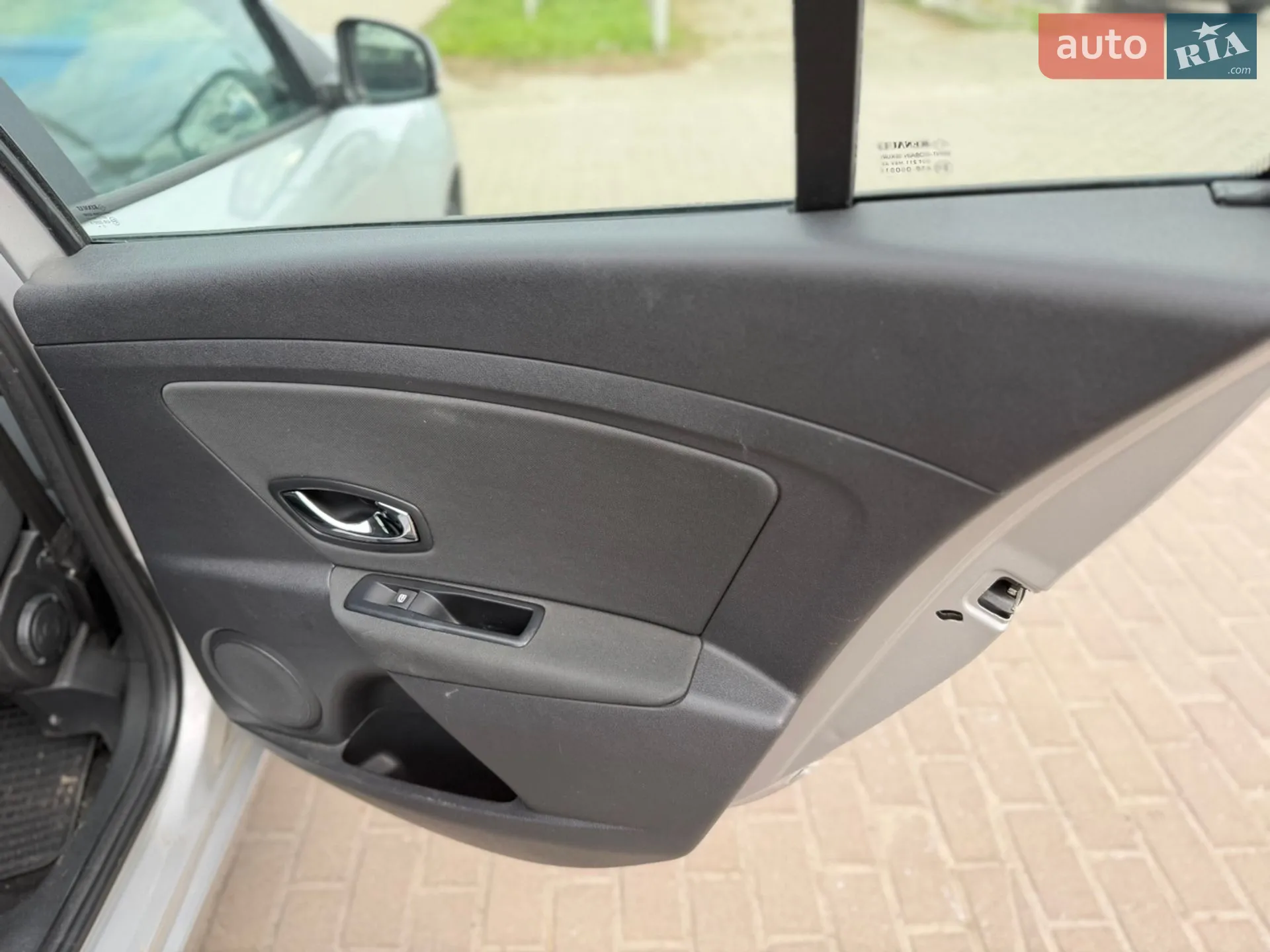 2013 Renault Megane - мініатюра 36