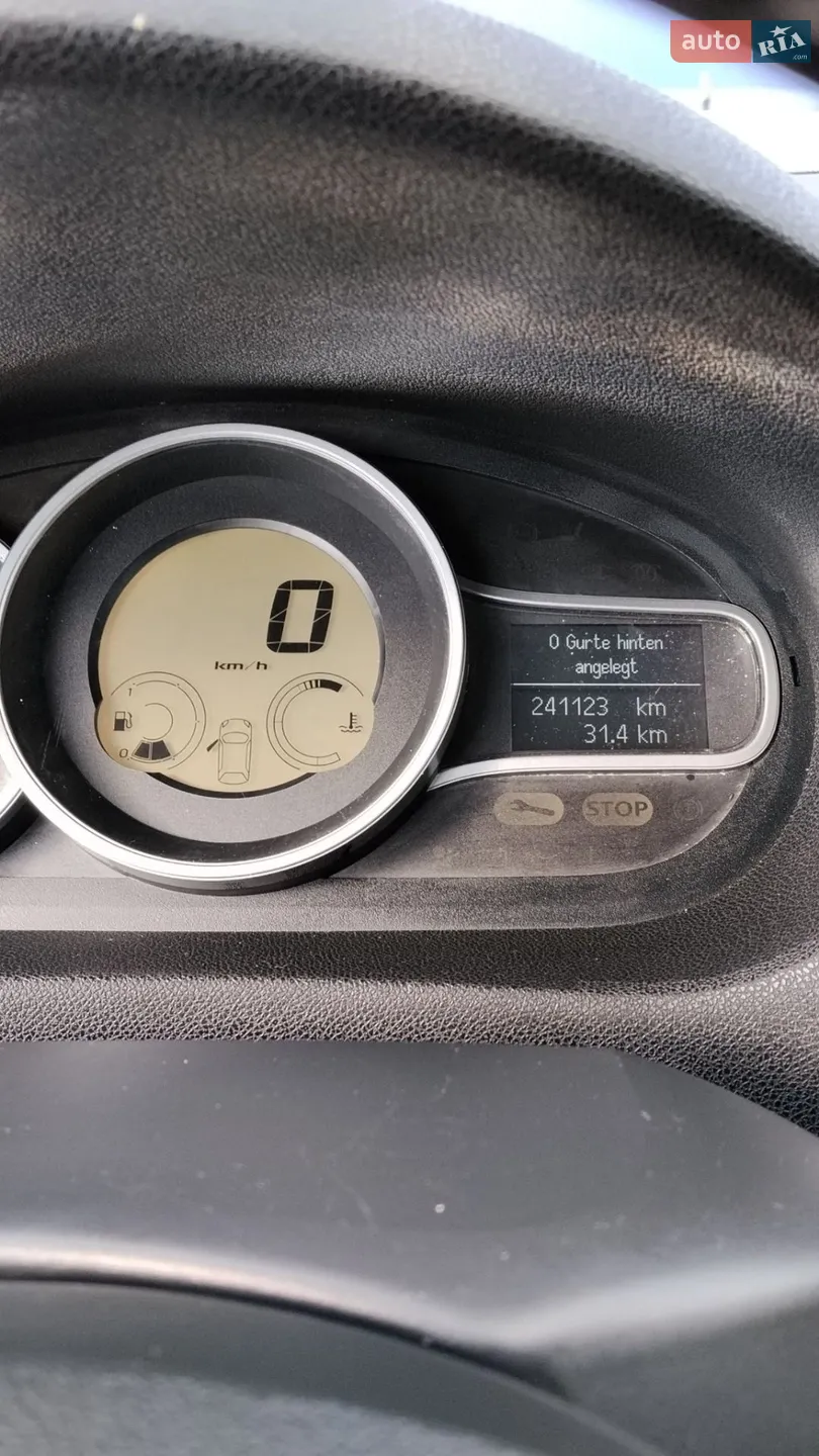2011 Renault Megane - мініатюра 64