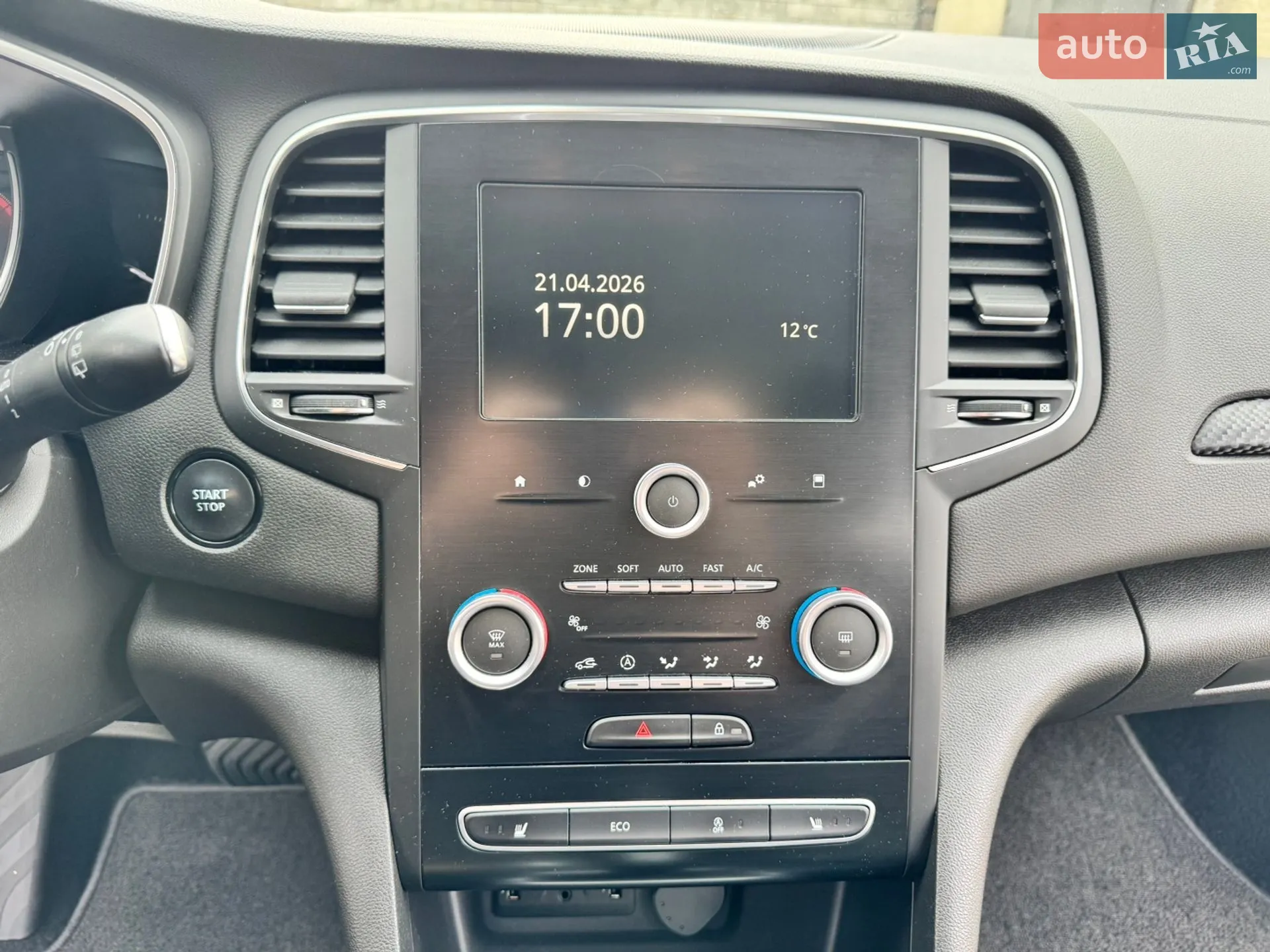 2017 Renault Megane - мініатюра 32