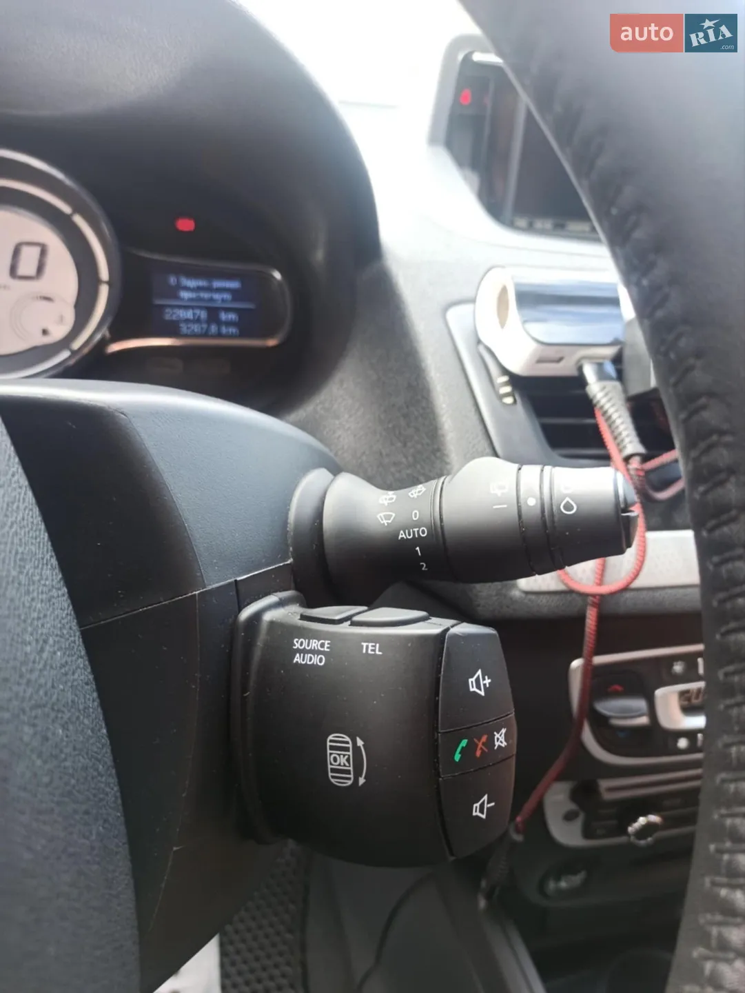 2013 Renault Megane - мініатюра 35