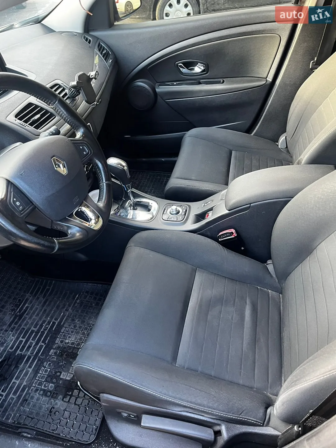 2015 Renault Megane - мініатюра 11