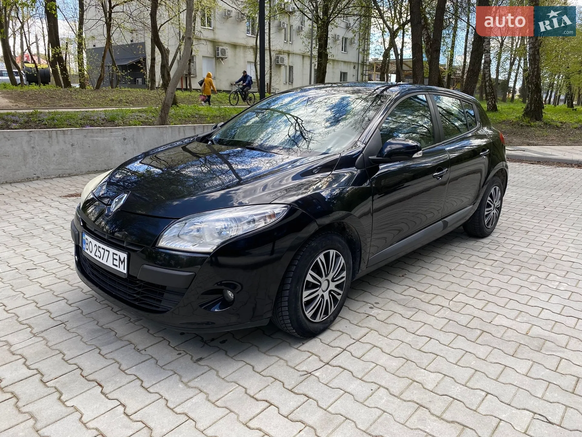 2010 Renault Megane - мініатюра 11