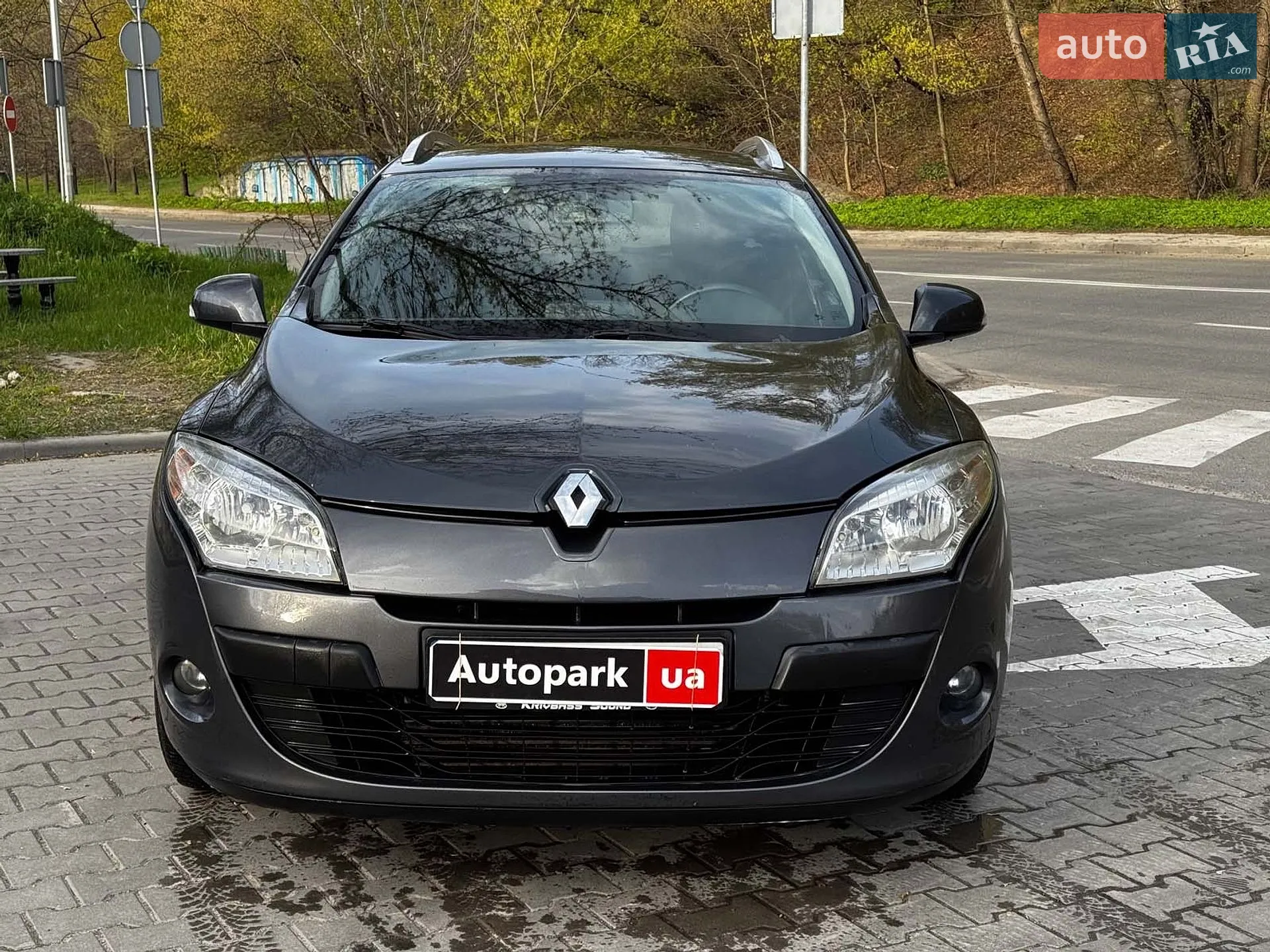 2010 Renault Megane - мініатюра 2