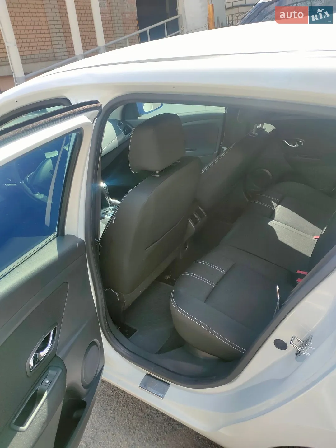 2013 Renault Megane - мініатюра 22