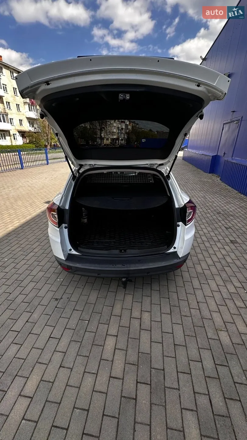 2014 Renault Megane - мініатюра 25