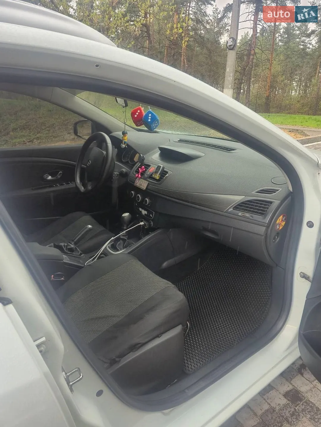 2010 Renault Megane - мініатюра 12