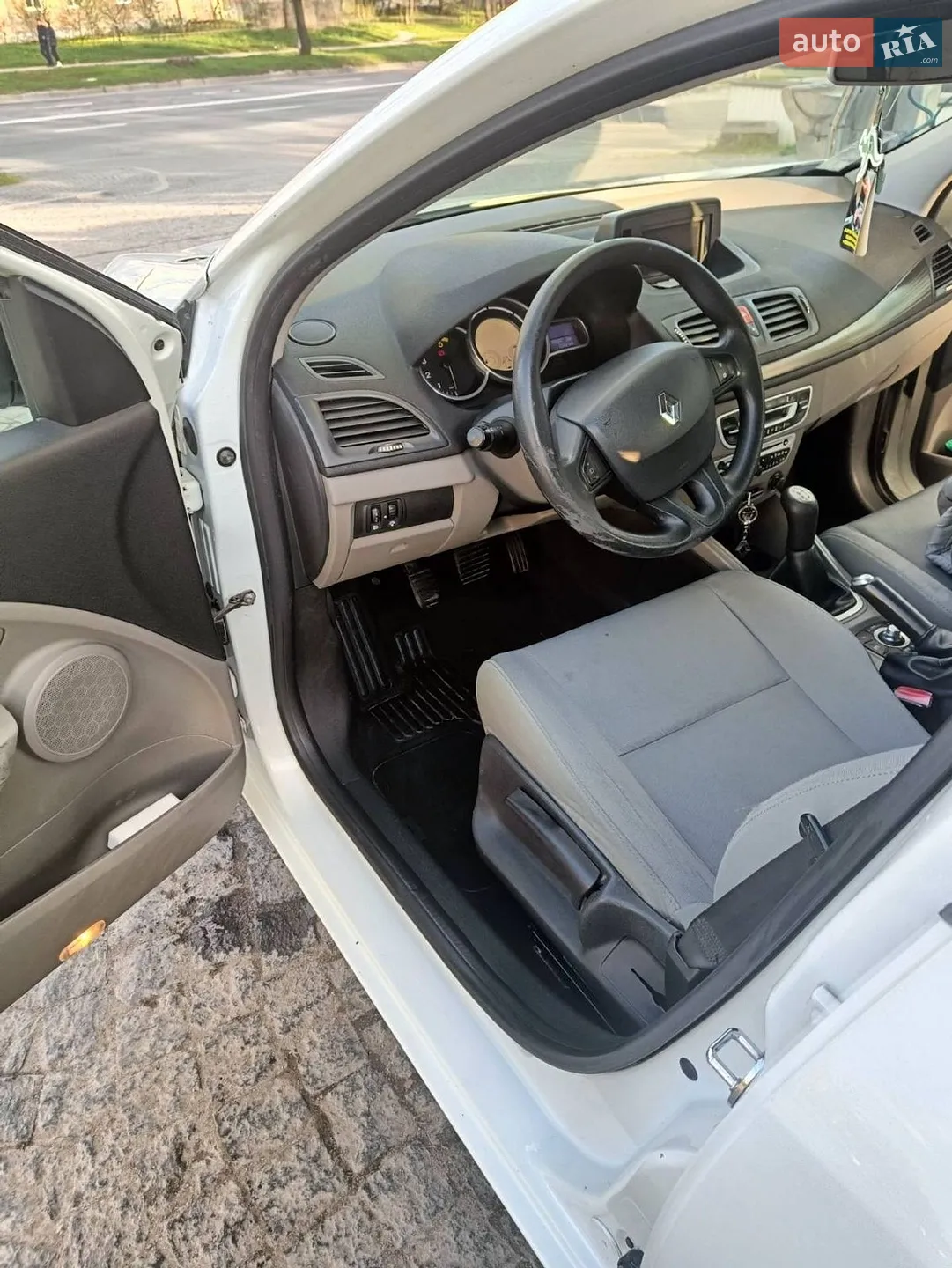 2010 Renault Megane - мініатюра 6