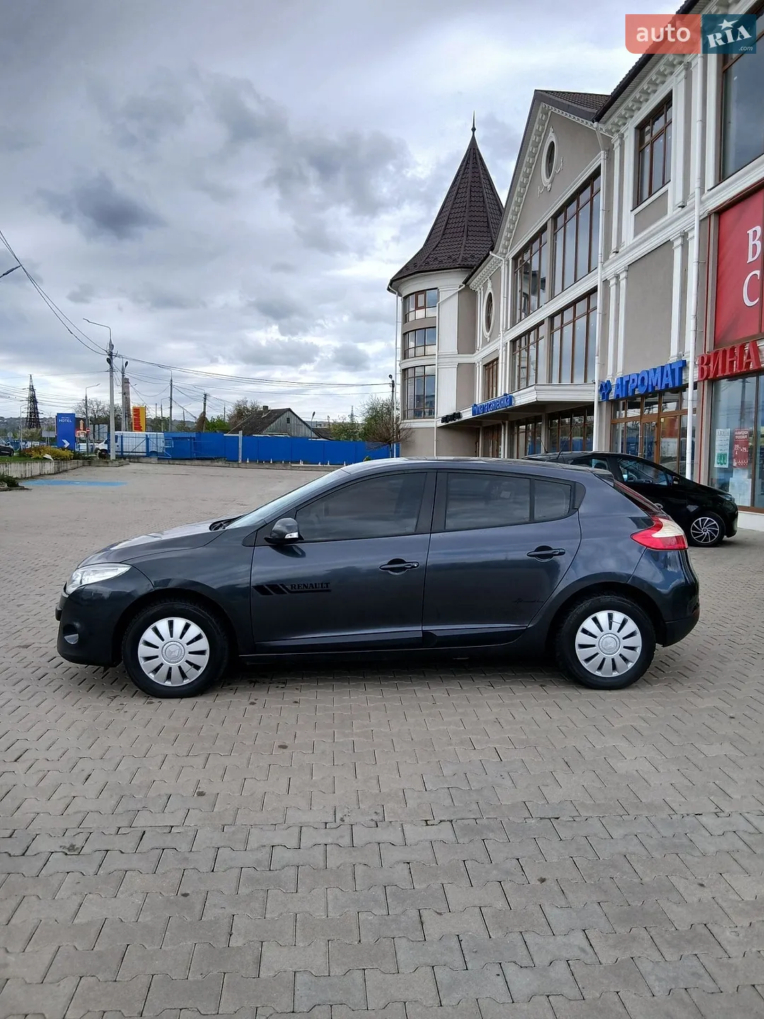 2010 Renault Megane - мініатюра 9