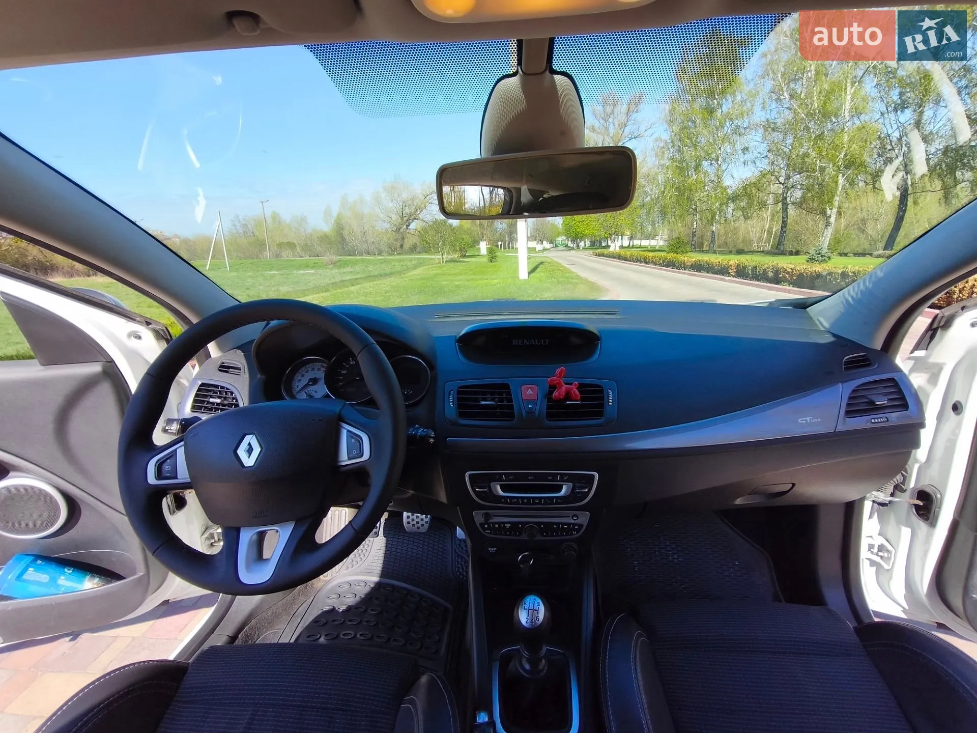 2010 Renault Megane - мініатюра 29