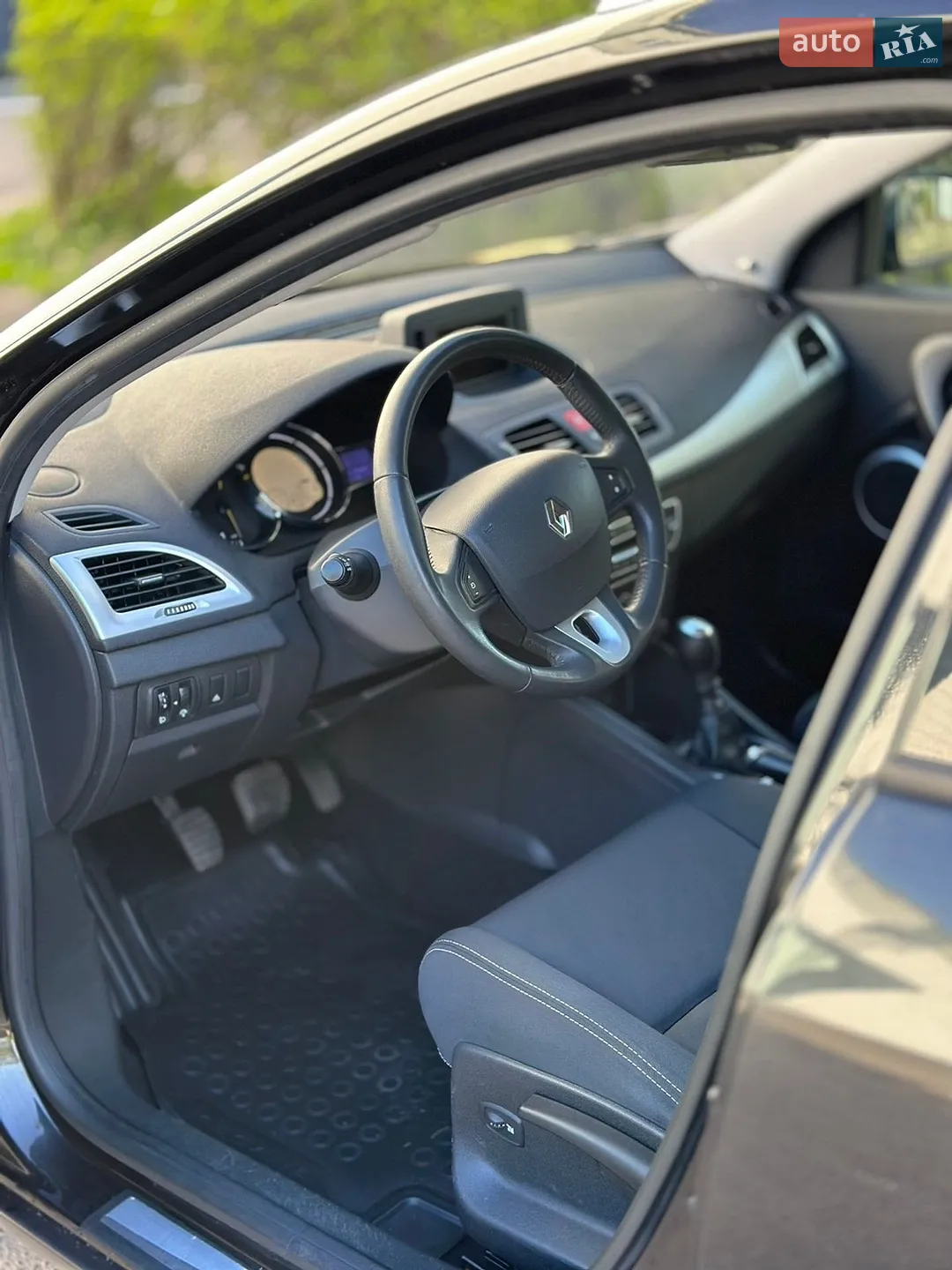 2010 Renault Megane - мініатюра 3