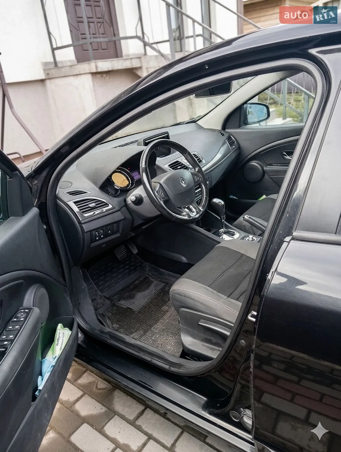 2014 Renault Megane - мініатюра 8