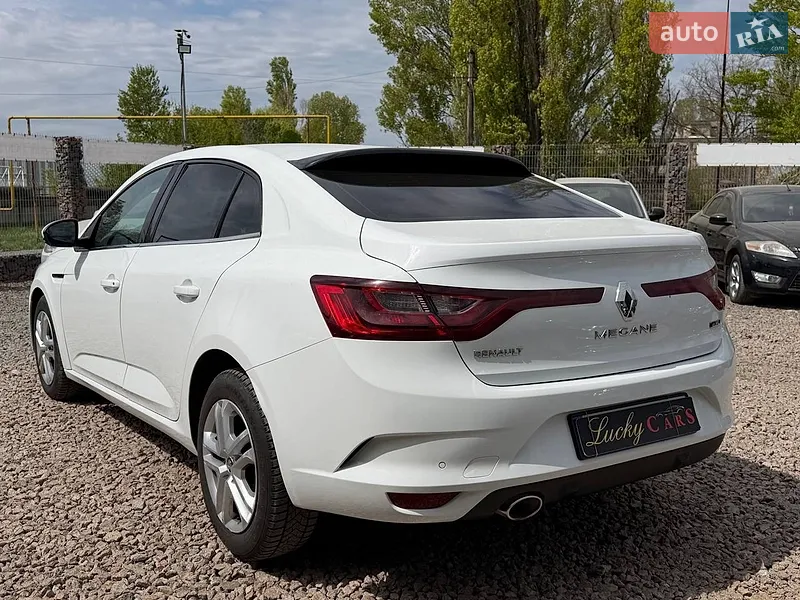 Renault Megane 2017 VIN VF1RFB00658663730 фото оголошення 7 з 75