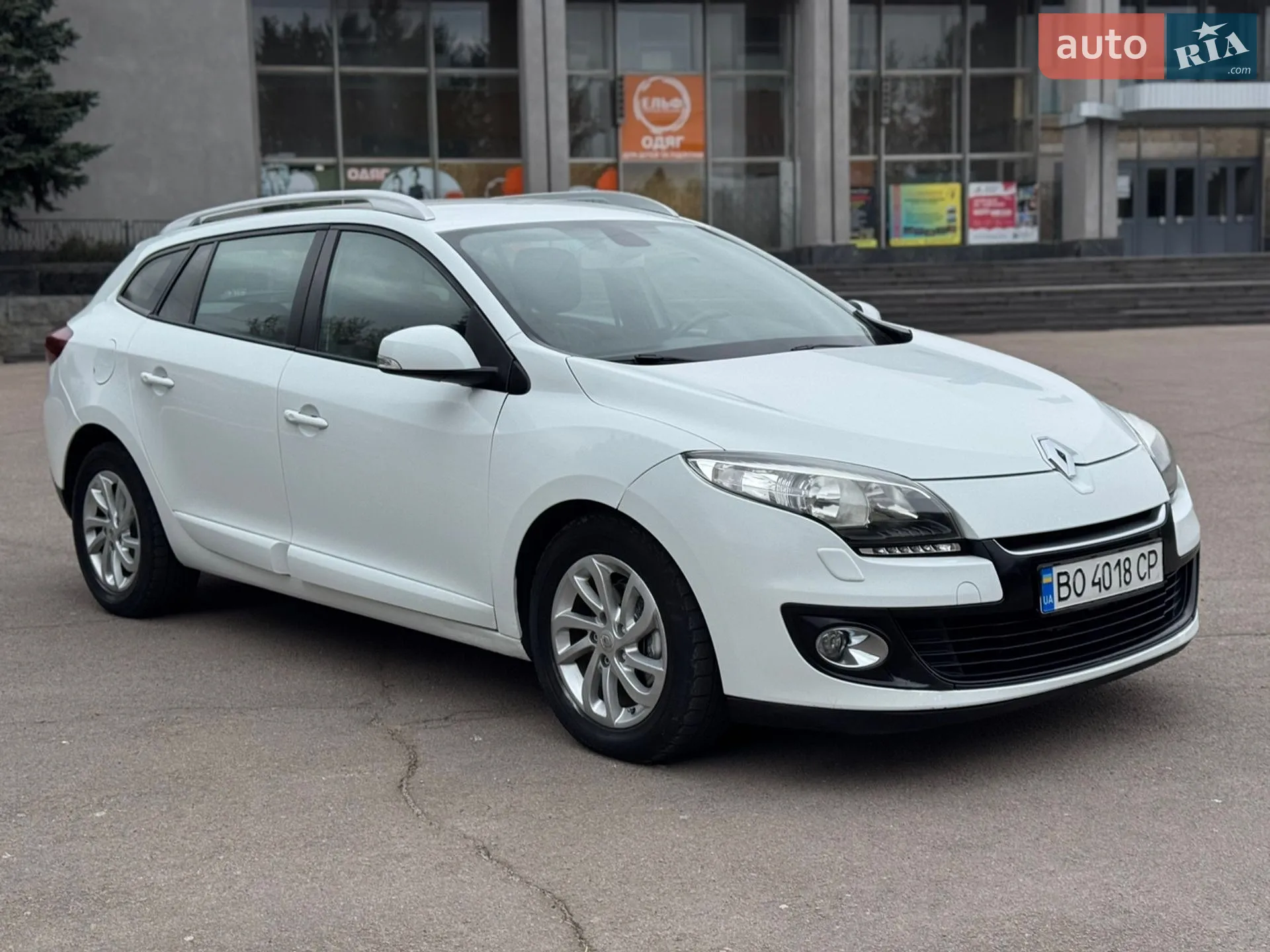 2013 Renault Megane - мініатюра 18