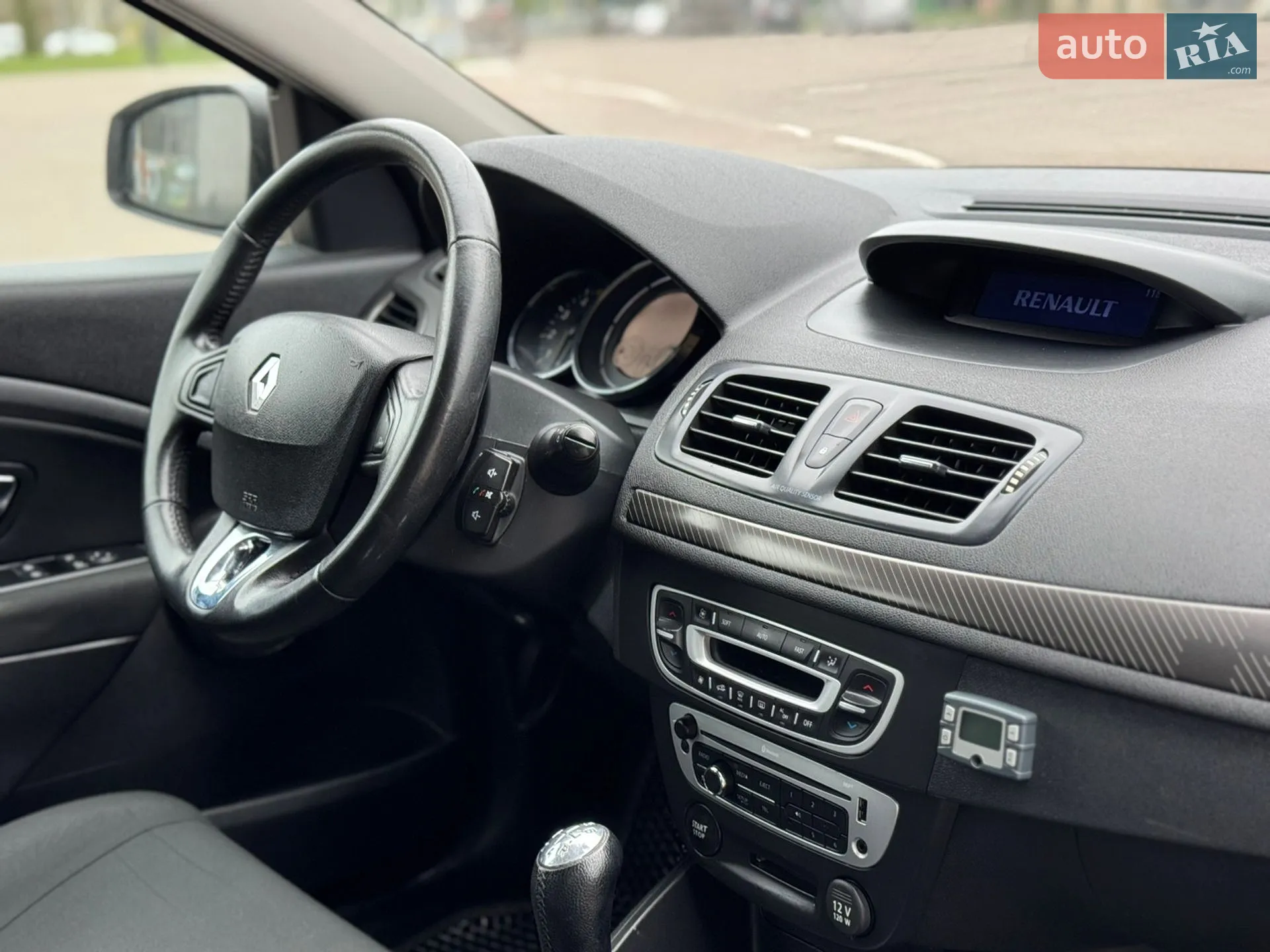 2013 Renault Megane - мініатюра 38