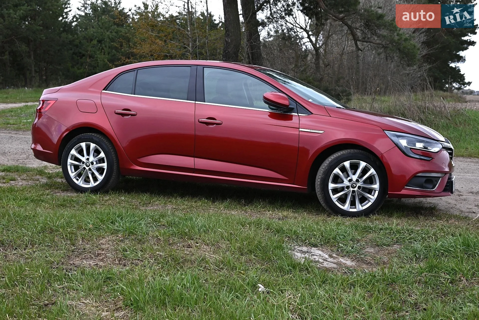2019 Renault Megane - мініатюра 9