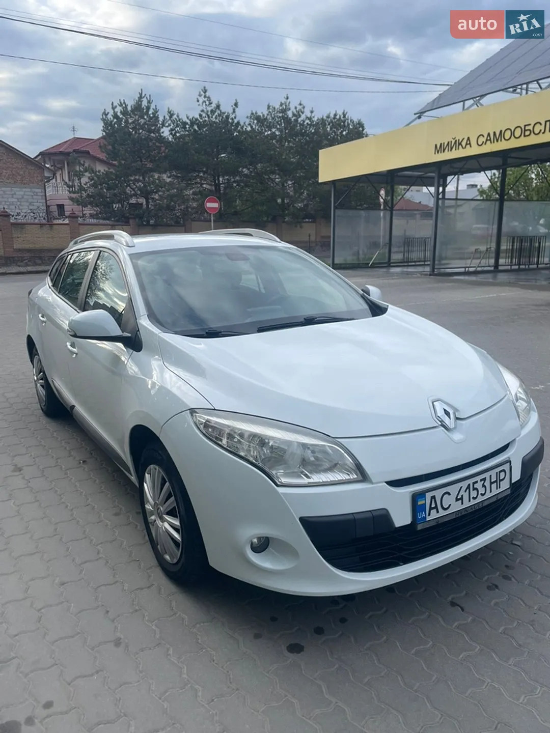 2010 Renault Megane - мініатюра 10
