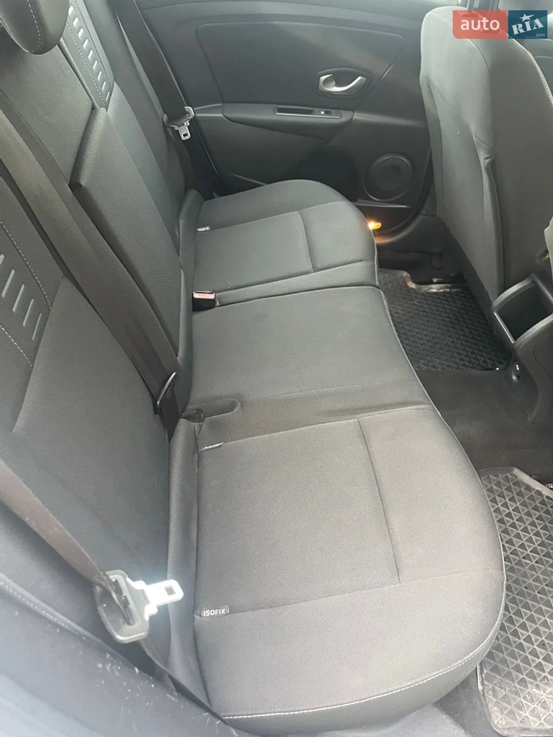 2010 Renault Megane - мініатюра 13