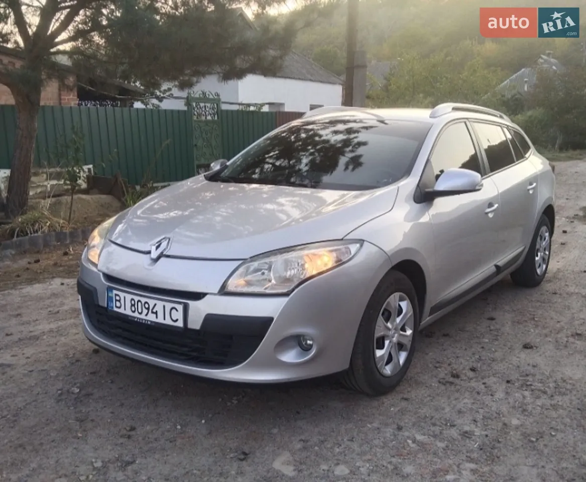 2010 Renault Megane - мініатюра 42