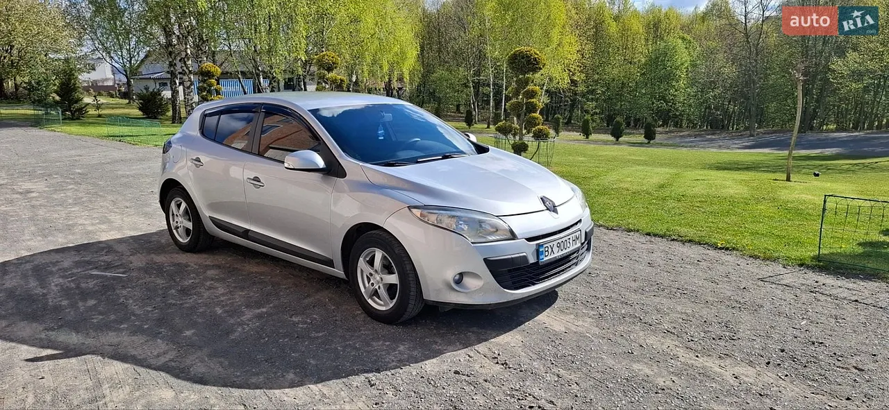 2010 Renault Megane - мініатюра 26