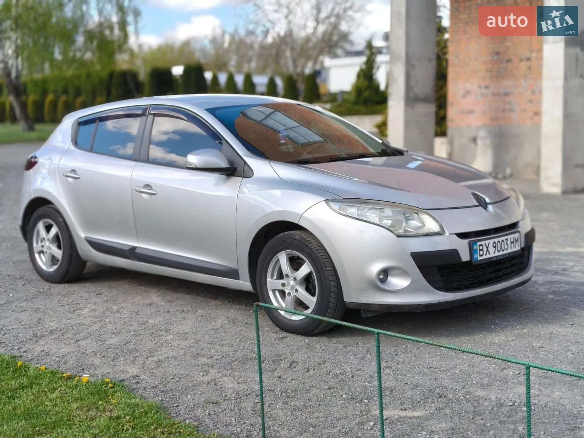 2010 Renault Megane - мініатюра 36