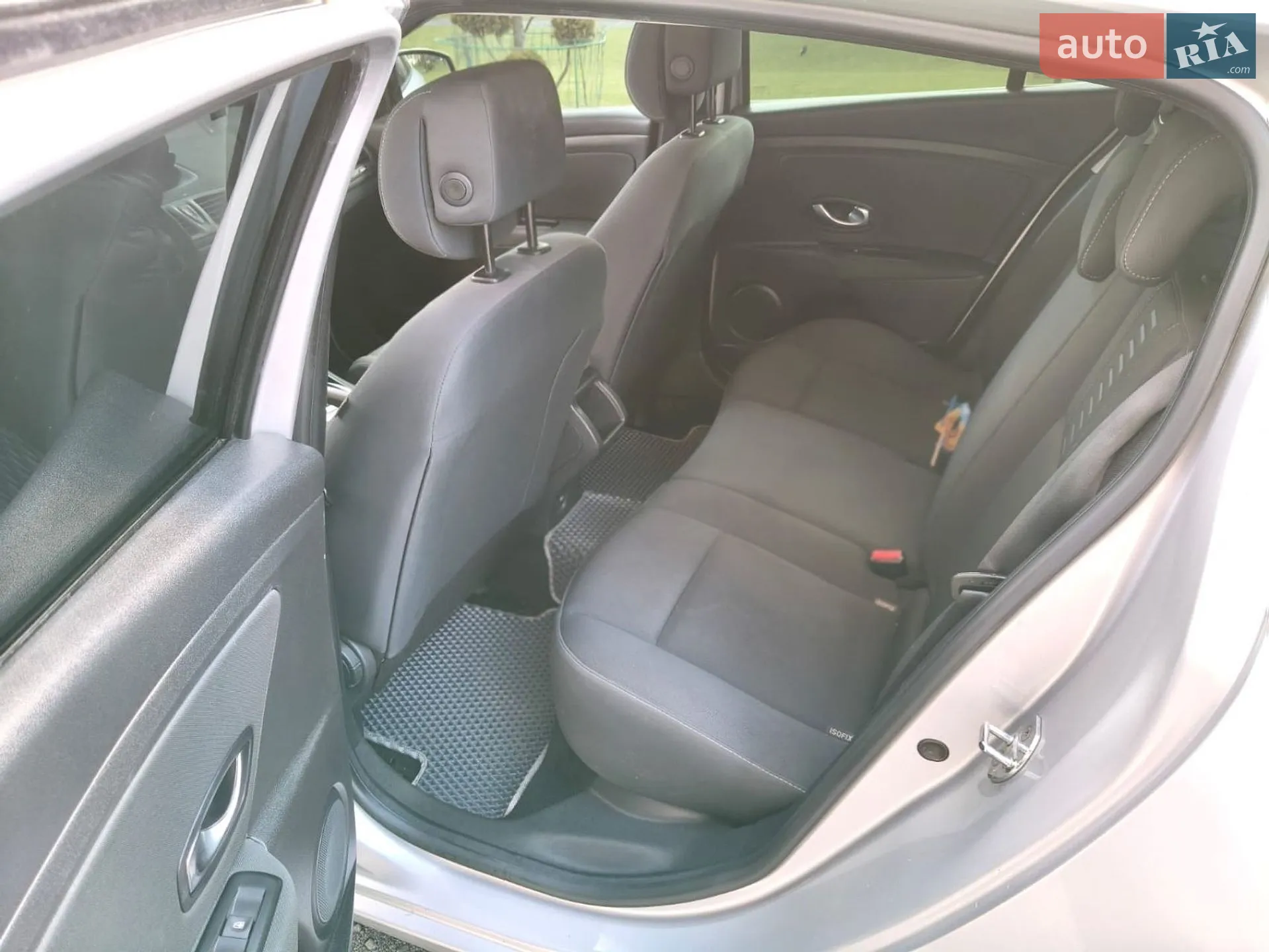 2010 Renault Megane - мініатюра 40