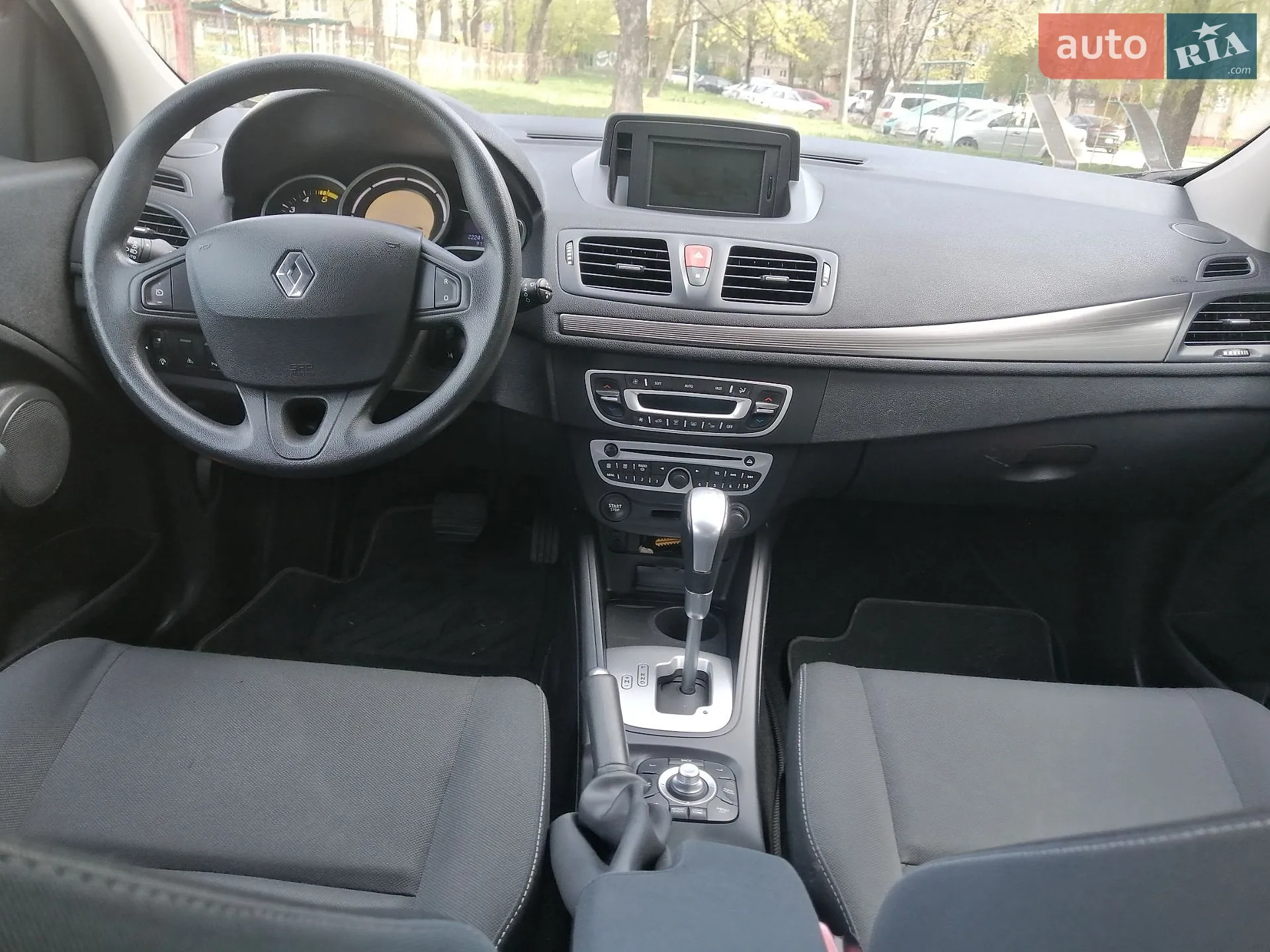 2010 Renault Megane - мініатюра 13