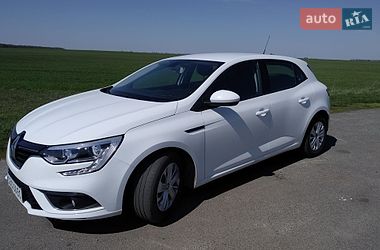 Хетчбек Renault Megane 2018 в Ічні
