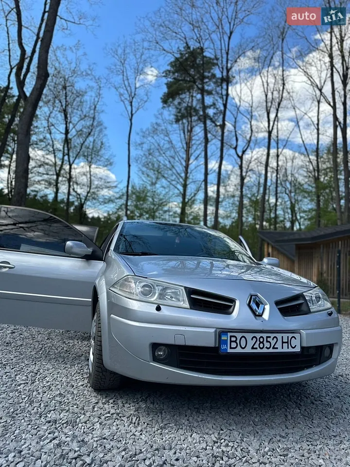 2010 Renault Megane - мініатюра 28