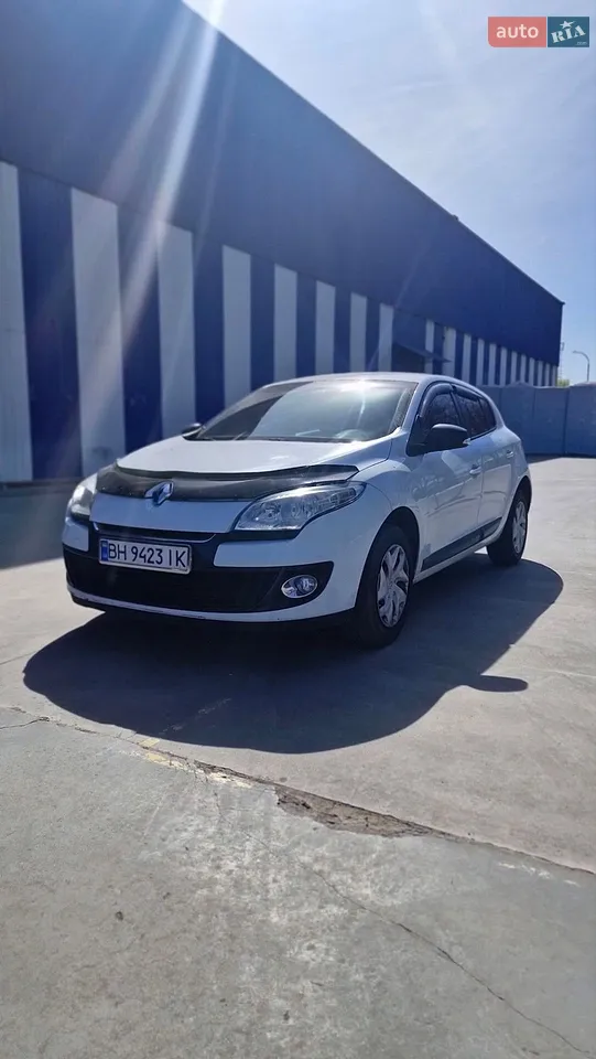 2012 Renault Megane - мініатюра 24