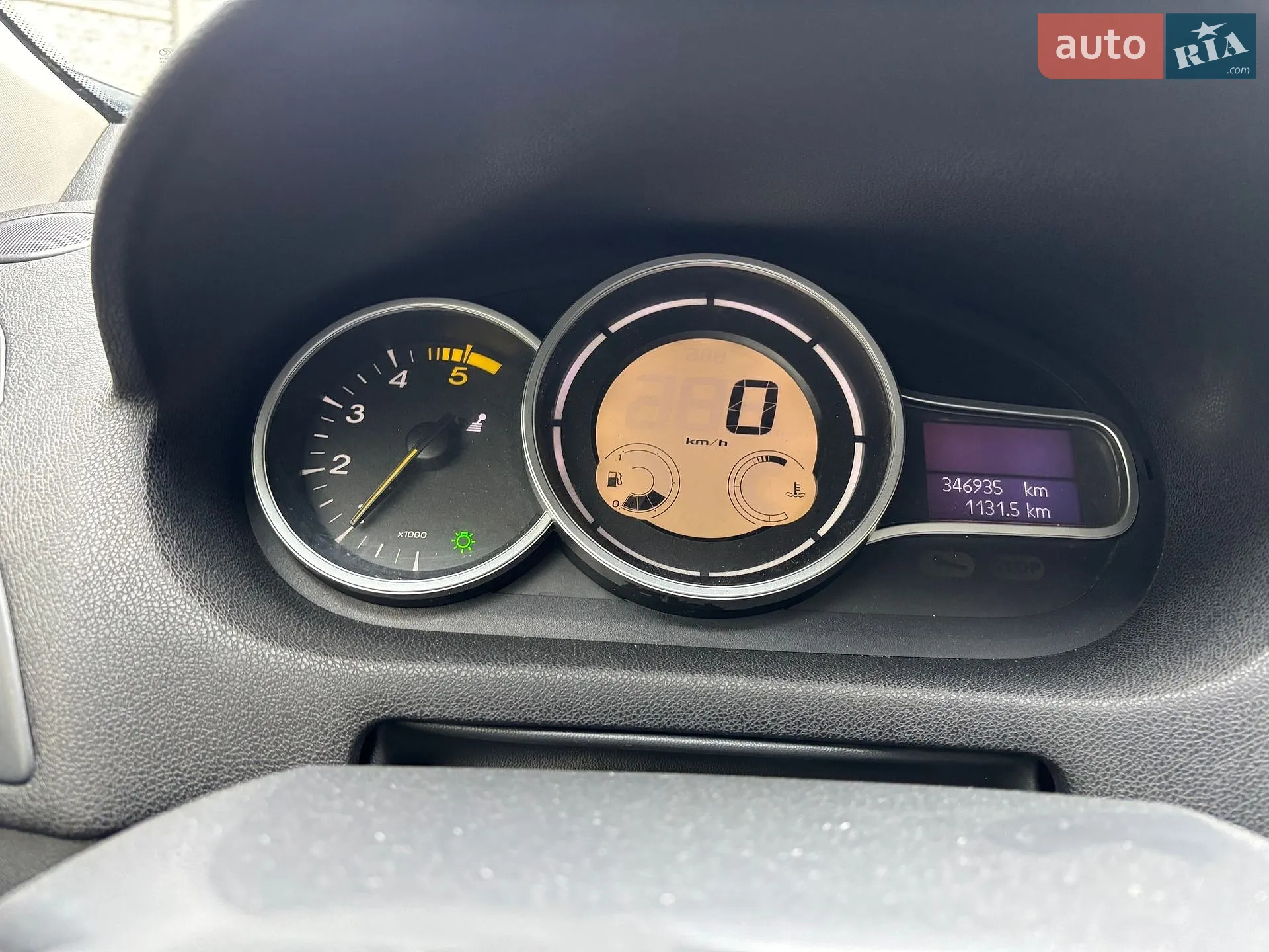 2011 Renault Megane - мініатюра 10