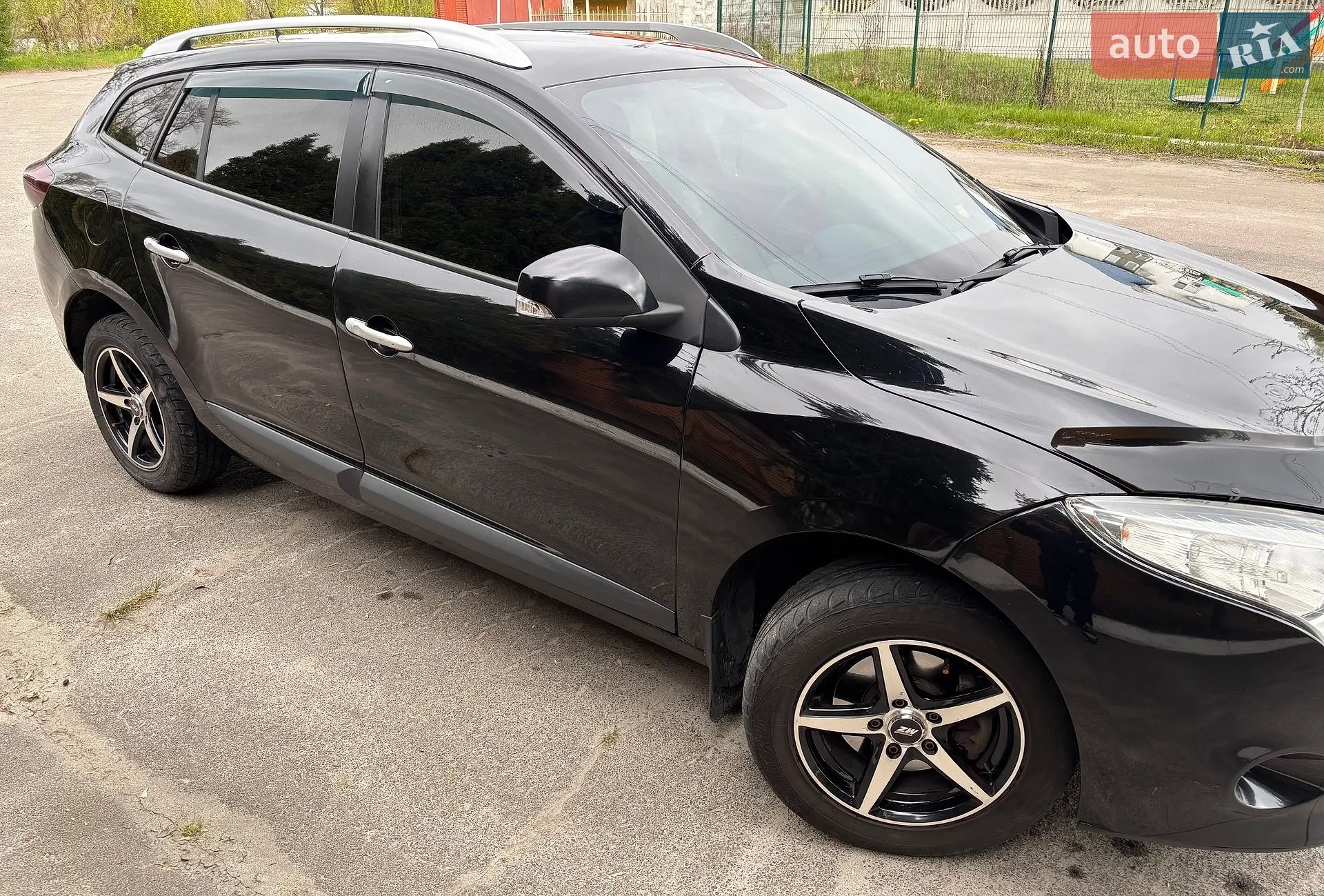 2011 Renault Megane - фото 1