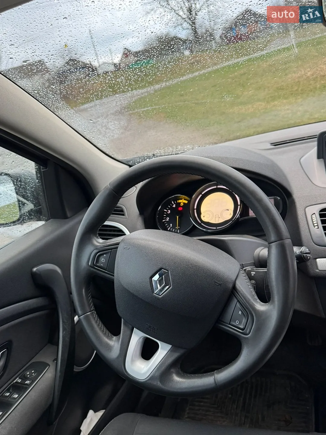 2011 Renault Megane - мініатюра 17