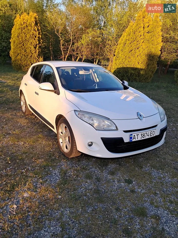 2011 Renault Megane - мініатюра 17