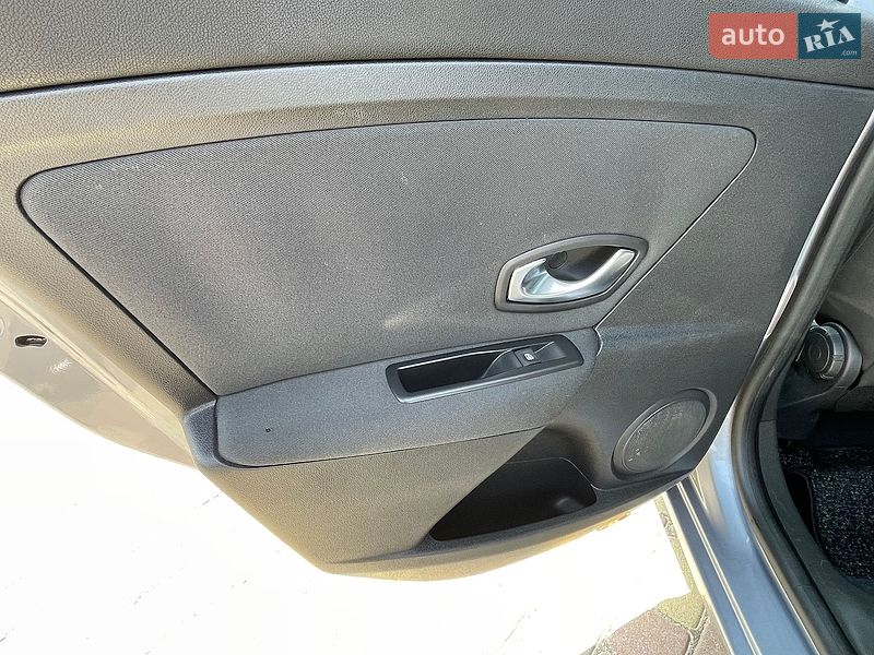 Хэтчбек Renault Megane 2008 в Днепре