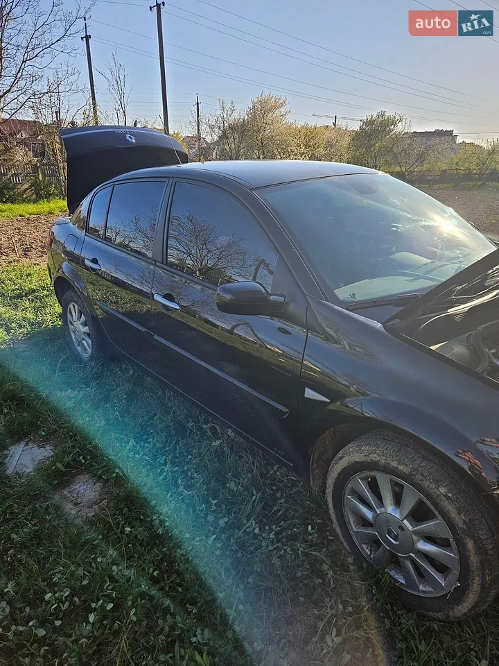 2010 Renault Megane - мініатюра 21